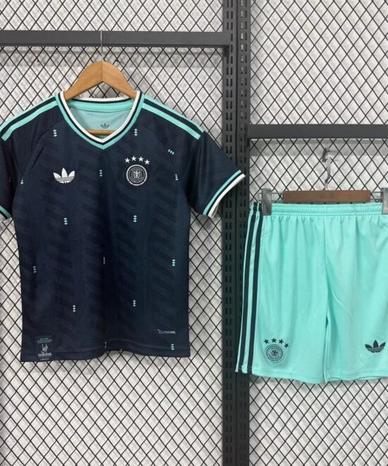 Germany away kids